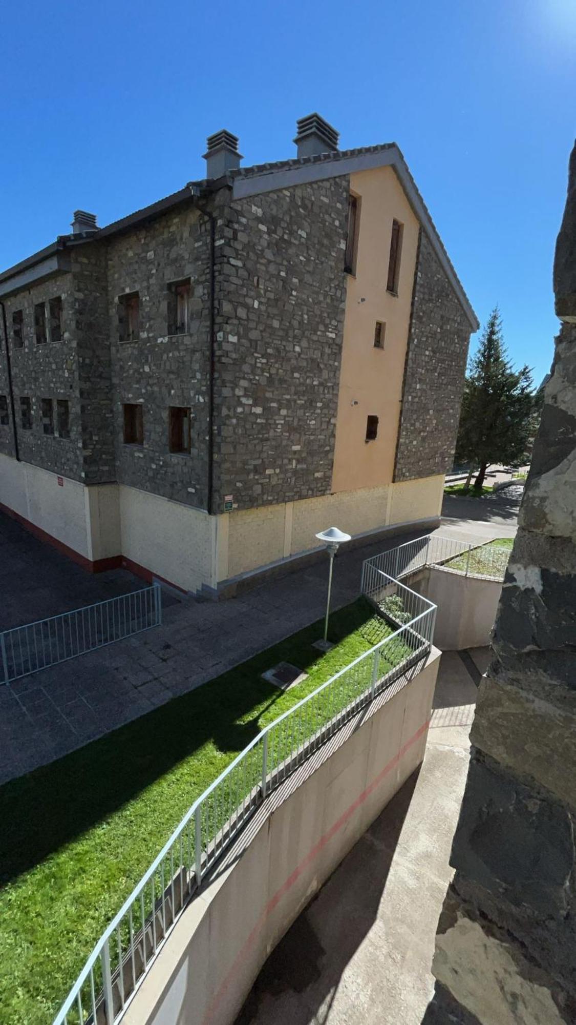 Apartamento El Roble Вильянуа Экстерьер фото